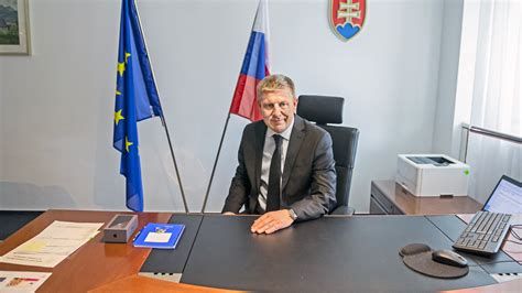 Lengvarský je vo funkcii 100 dní: TOTO je jeho aktuálna priorita.
